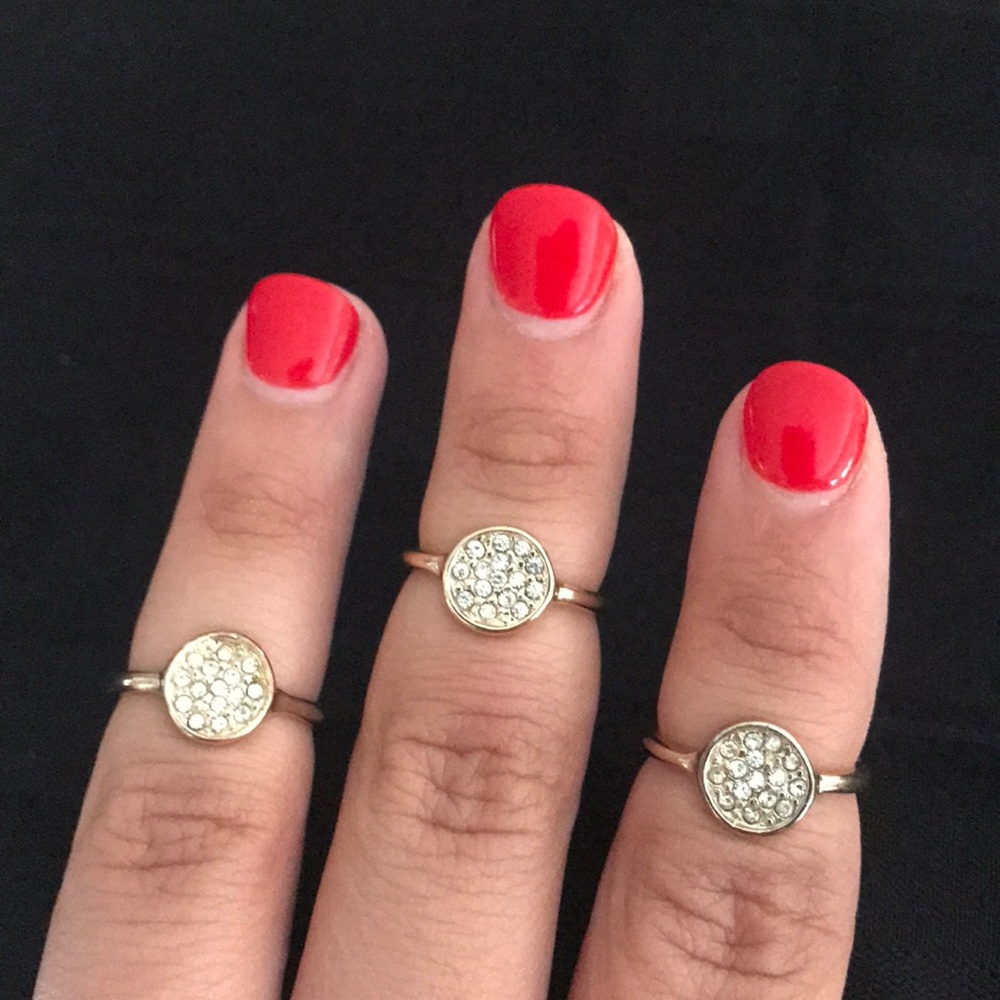 Set of three circle midi rings